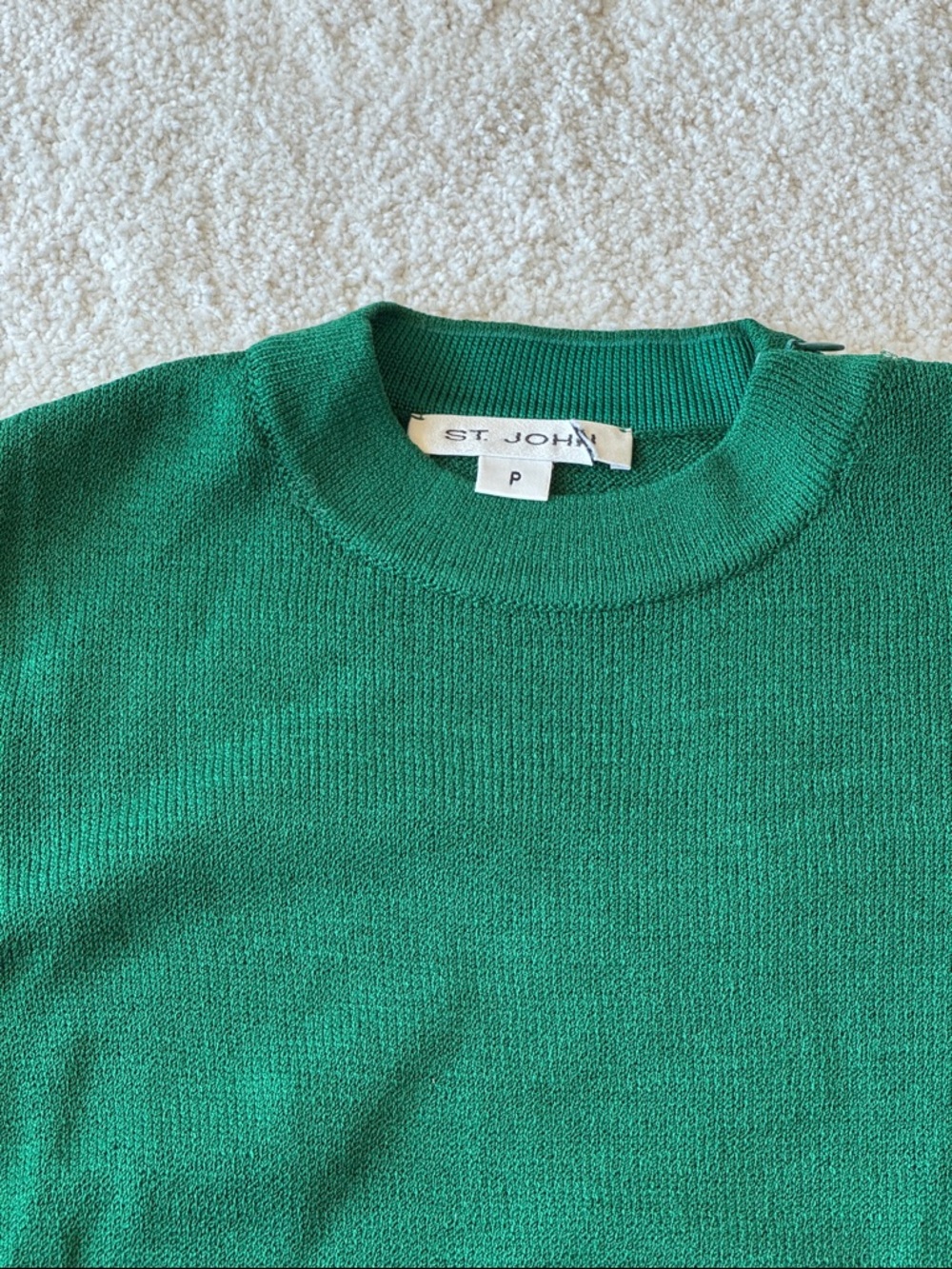 St. John Kelly Green Short Sleeve Knit Top - Picture 4 of 8